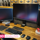 El Samsung Space Monitor, en el centro.
